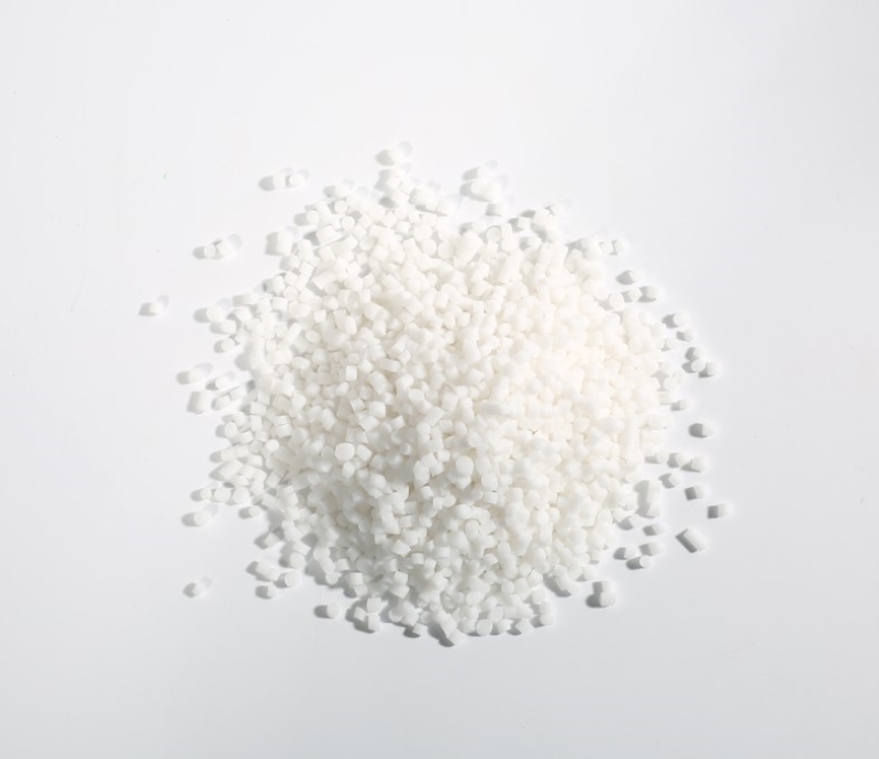 Comment les fabricants de TPE assurent-ils la cohérence de la couleur des matières premières TPE ?